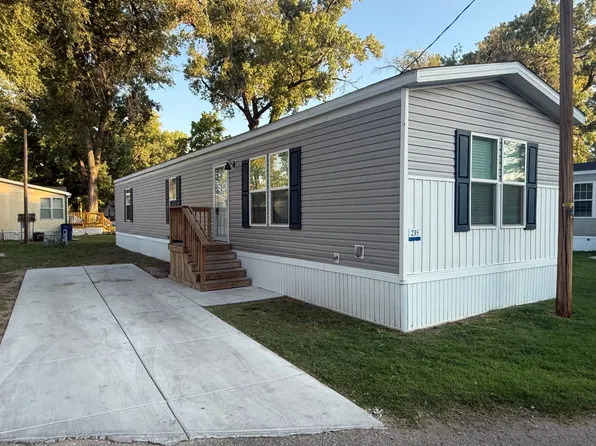 1915 W Macarthur Rd Lot 235, Wichita, KS 67217
