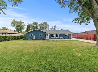 2406 Eastline Dr, Joliet, IL 60431