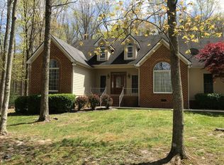 200 Greenbrier Rd, Daniels, WV 25832