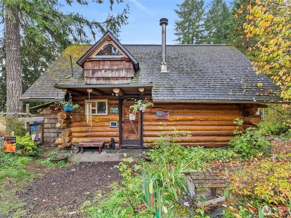 51 N Silver Lane S, Hoodsport, WA 98548