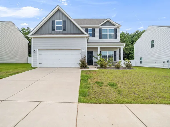 1215 Culver Spring Way, Charlotte, NC 28215