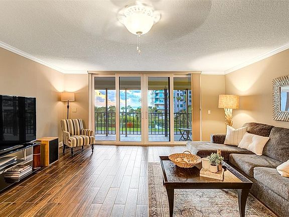 5th image of 1581 GULF BOULEVARD #203N
