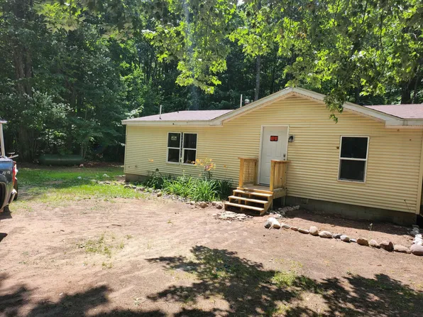 7256 Maple Ave, Mancelona, MI 49659