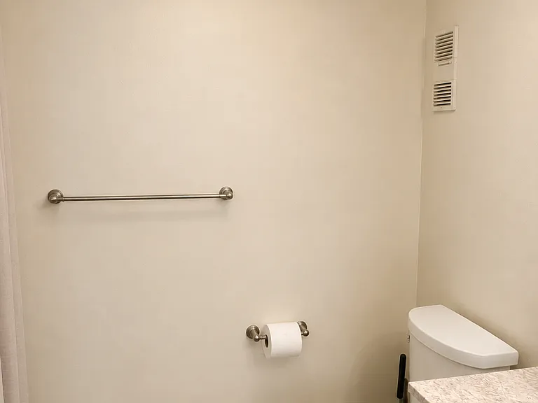 4600 Ocean Beach Blvd #202 — Photo 20