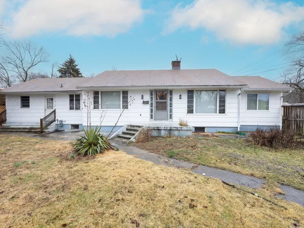 125 Edgewood Avenue, Waterbury, CT 06706