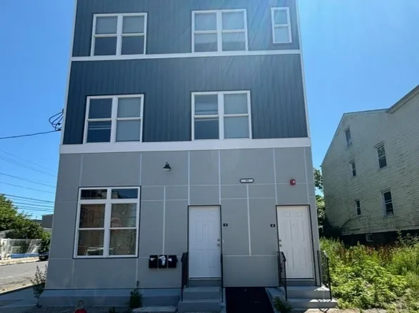 59 Mercer St, Paterson City, NJ 07524