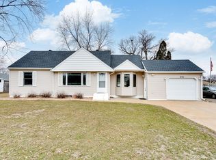 221 91st Ave NE, Blaine, MN 55434