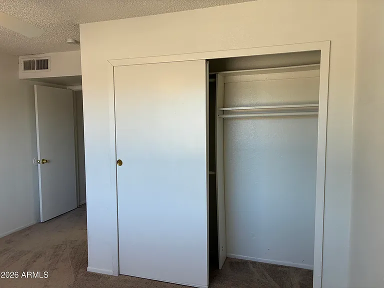 5915 W Tierra Buena Ln — Photo 16