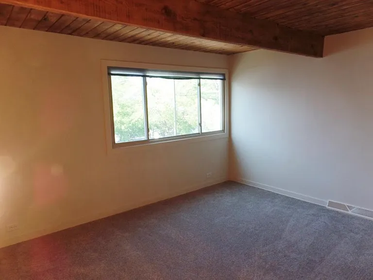 811 S La Grange Rd #C — Photo 14