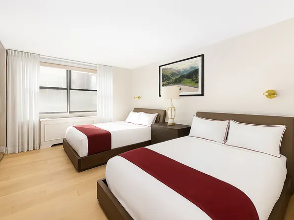 112 West 56th Street image 7 of 7