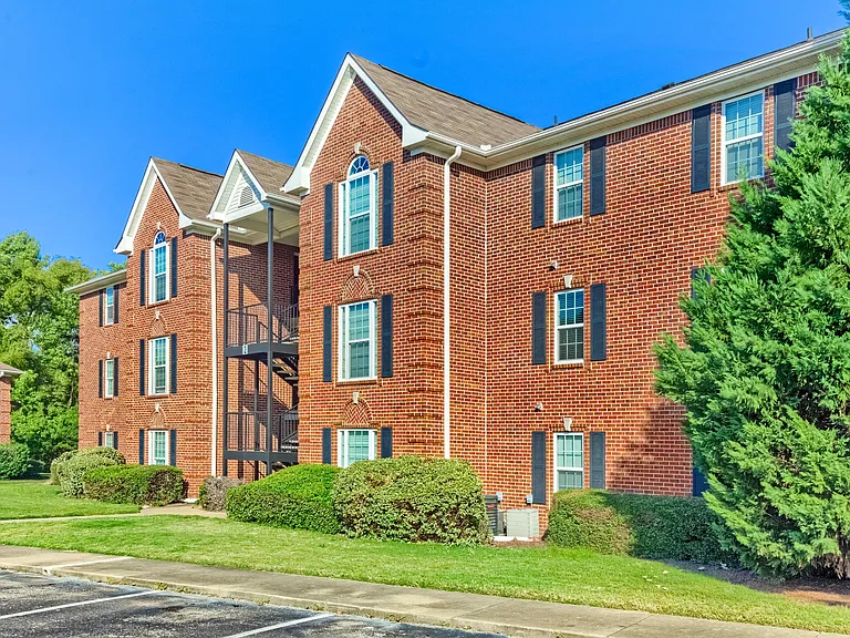 Annandale Gardens Apartments — Photo 8