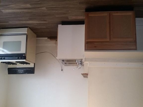 5th image of 539 Marquette Ave APT 3