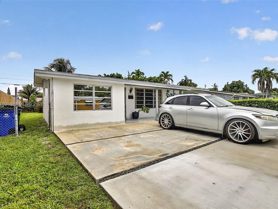 1st image of 2331 Flamingo Dr