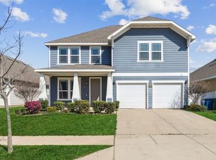 9213 Blackstone Dr, Aubrey, TX 76227