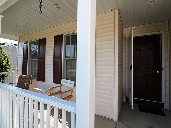 4th image of 2216 Foxfire Dr