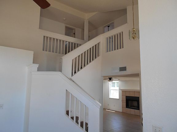 2nd image of 3132 Tierra Polar Dr