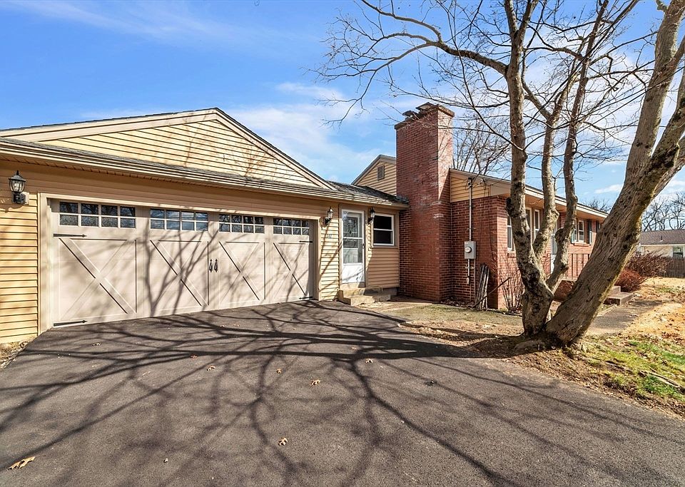 141 Western Cir, Westfield, MA 01085 Zillow