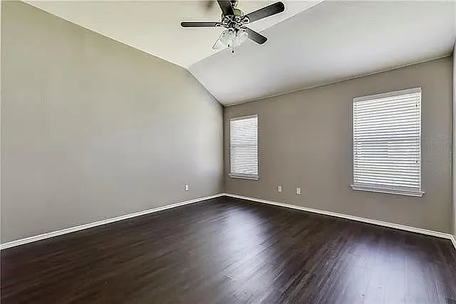 1318 Rainbow Parke Dr — Photo 12