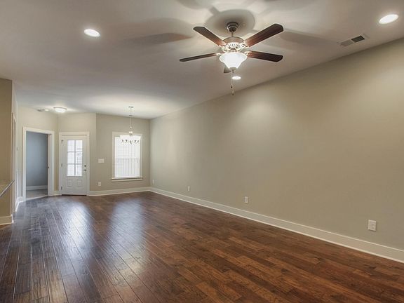 The Waverleigh Living Dining