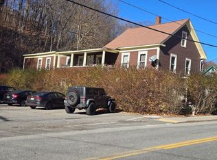 66 Valley St, Springfield, VT 05156