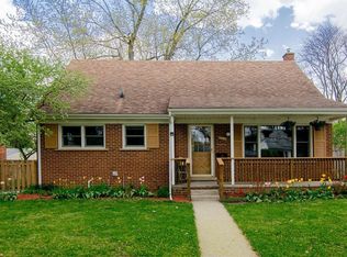 646 Center Dr, Ann Arbor, MI 48103