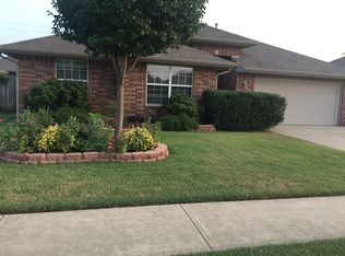 8316 NW 71st St, Oklahoma City, OK 73132