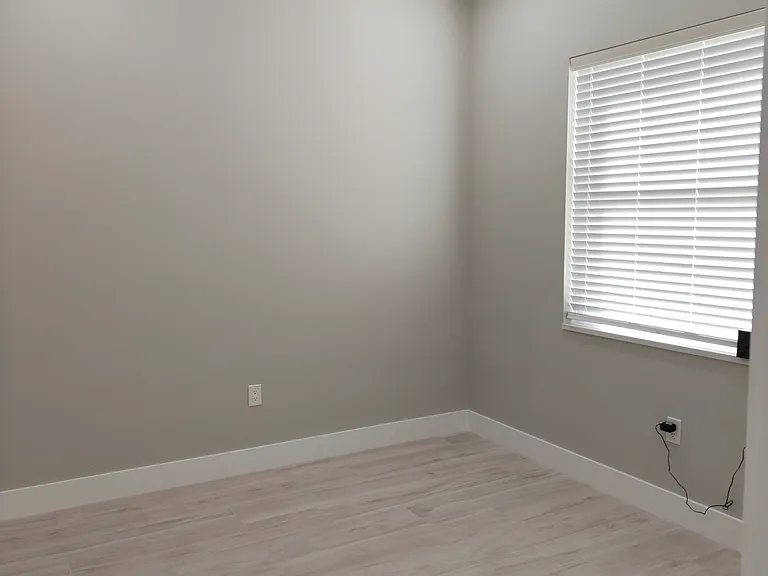 9138 Hillburn Ter — Photo 6