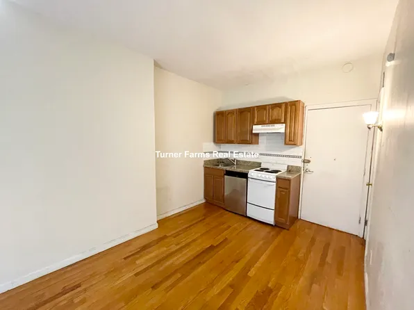 10 Wait St, Boston, MA