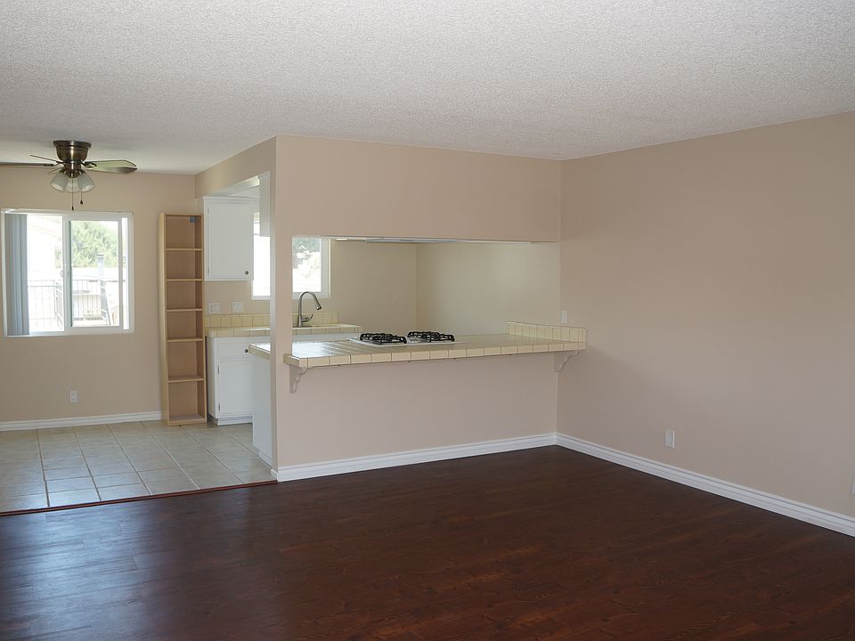 1st image of 645 Sartori Ave APT 4