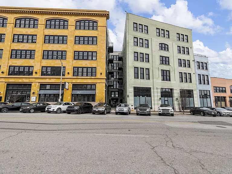 GW Lofts — Photo 3