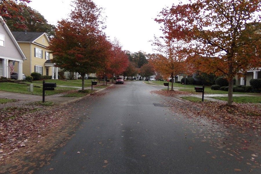 1st image of 4730 Eaves Ln