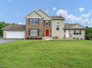 36 Everittstown Rd, Frenchtown, NJ 08825