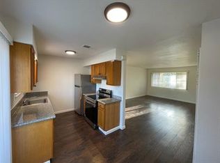 715 Mary St APT 18, Redding, CA 96001