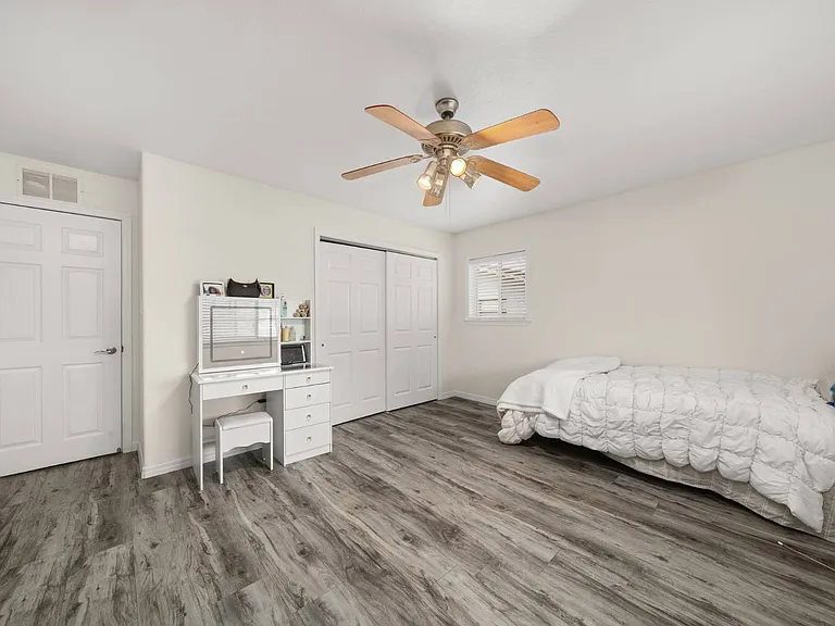 260 Tangerine Rd — Photo 34