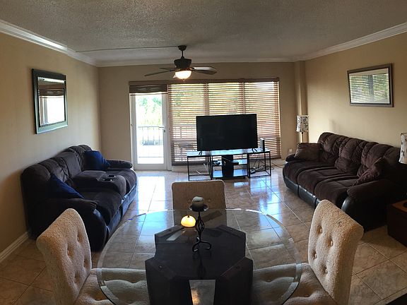 2nd image of 340 Sunset Dr APT 404
