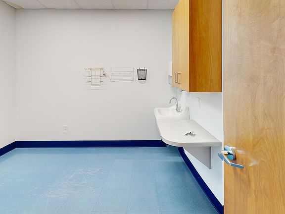 5th image of 1089 Kinkead Ave Suite 111