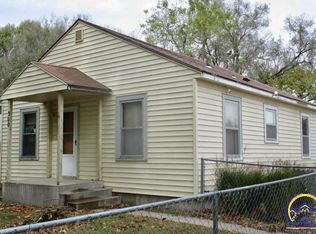 300 NE Lyman Rd, Topeka, KS 66608