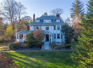 100 Beechmont Dr, New Rochelle, NY 10804