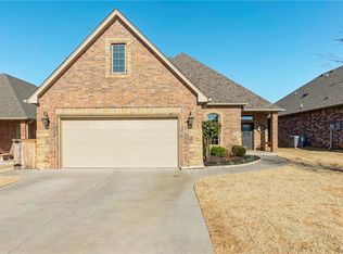 7117 NW 152nd St, Edmond, OK 73013