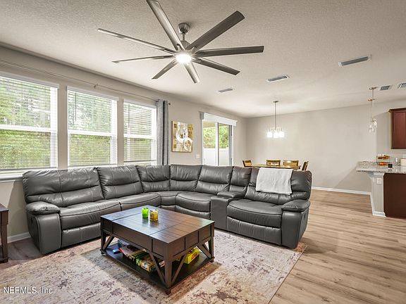 5th image of 11577 GOLDEN LAKE Lane