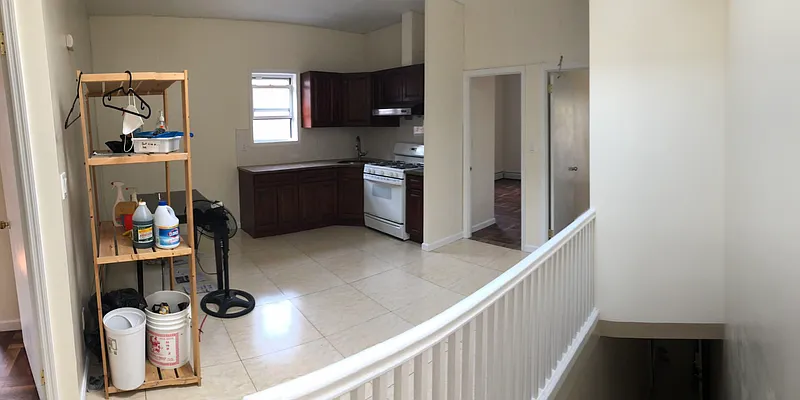 Rented by Sun Realty New York Inc | media 7