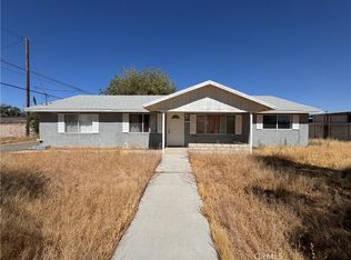 36837 Hillview Rd, Hinkley, CA 92347