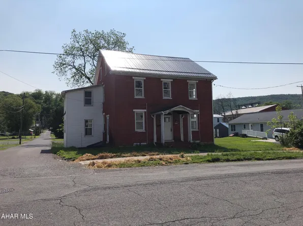 210 N Thomas St, Bedford, PA 15522
