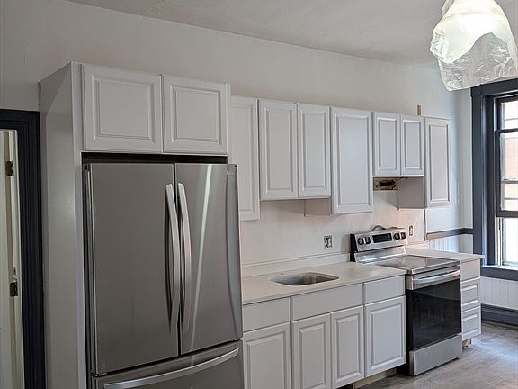 3rd image of 110 Gorham St #2B