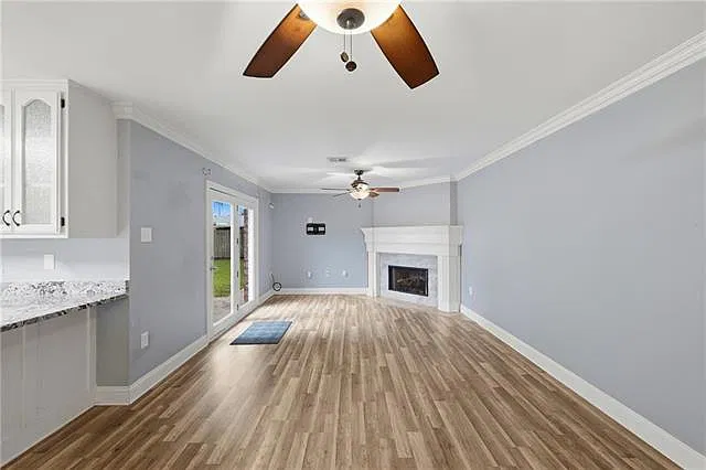 3 bed, 2.0 bath, 1440 sqft, $1,800 — Photo 4