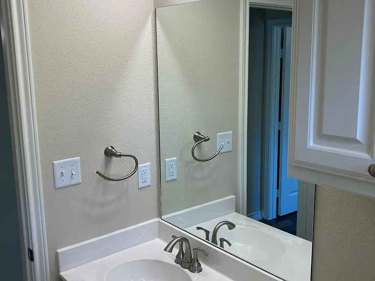 1004 S Porter Ave — Photo 6