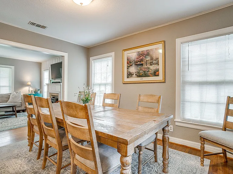 3619 Winston Rd — Photo 23
