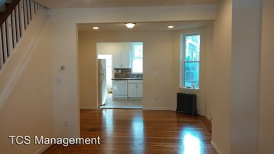 2nd image of 1729 N Edgewood St