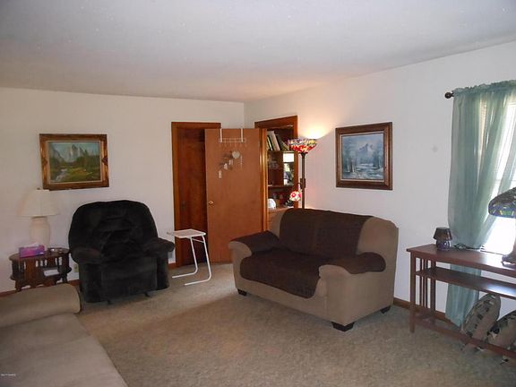 5th image of 424 S Kimmel St