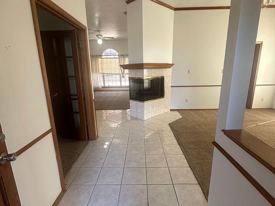 1st image of 7521 Rosette Dr NW